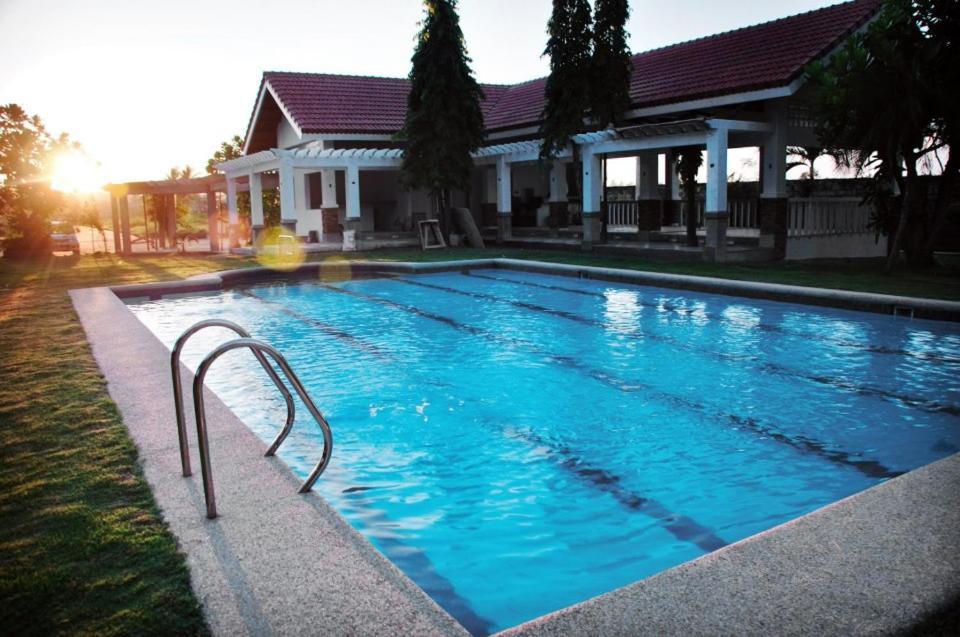 Mabilao Happy Ripples Beach Resort מראה חיצוני תמונה