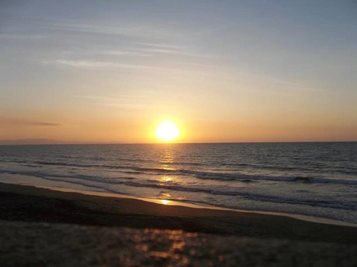 Mabilao Happy Ripples Beach Resort מראה חיצוני תמונה